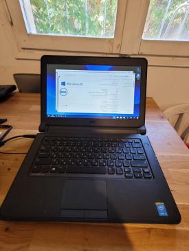 Dell Inspiron 3340 מחשב נייד יד שניה